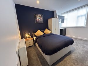 Photo 29- click for photo gallery